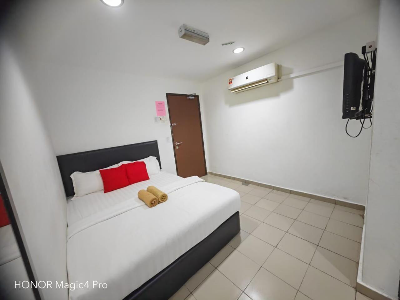 Melawati Ria Hotel Kuala Selangor Ngoại thất bức ảnh