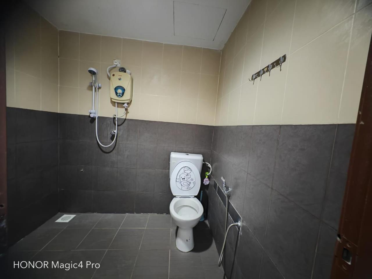 Melawati Ria Hotel Kuala Selangor Ngoại thất bức ảnh