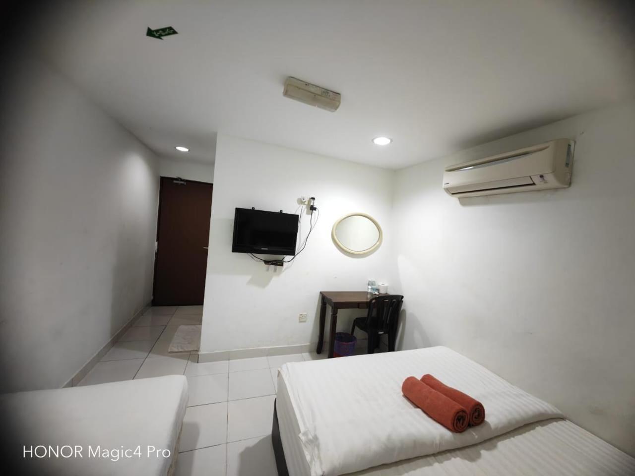 Melawati Ria Hotel Kuala Selangor Ngoại thất bức ảnh