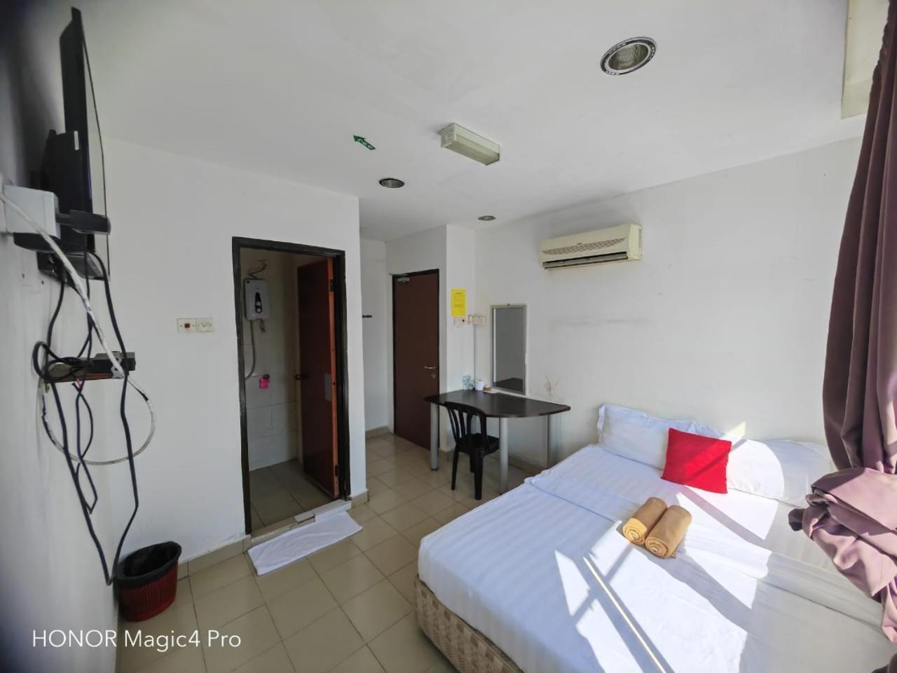 Melawati Ria Hotel Kuala Selangor Ngoại thất bức ảnh